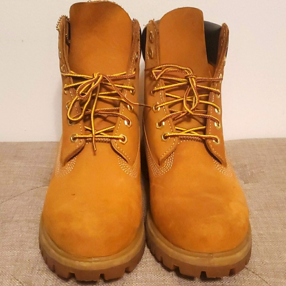 Size 8M Timberlands